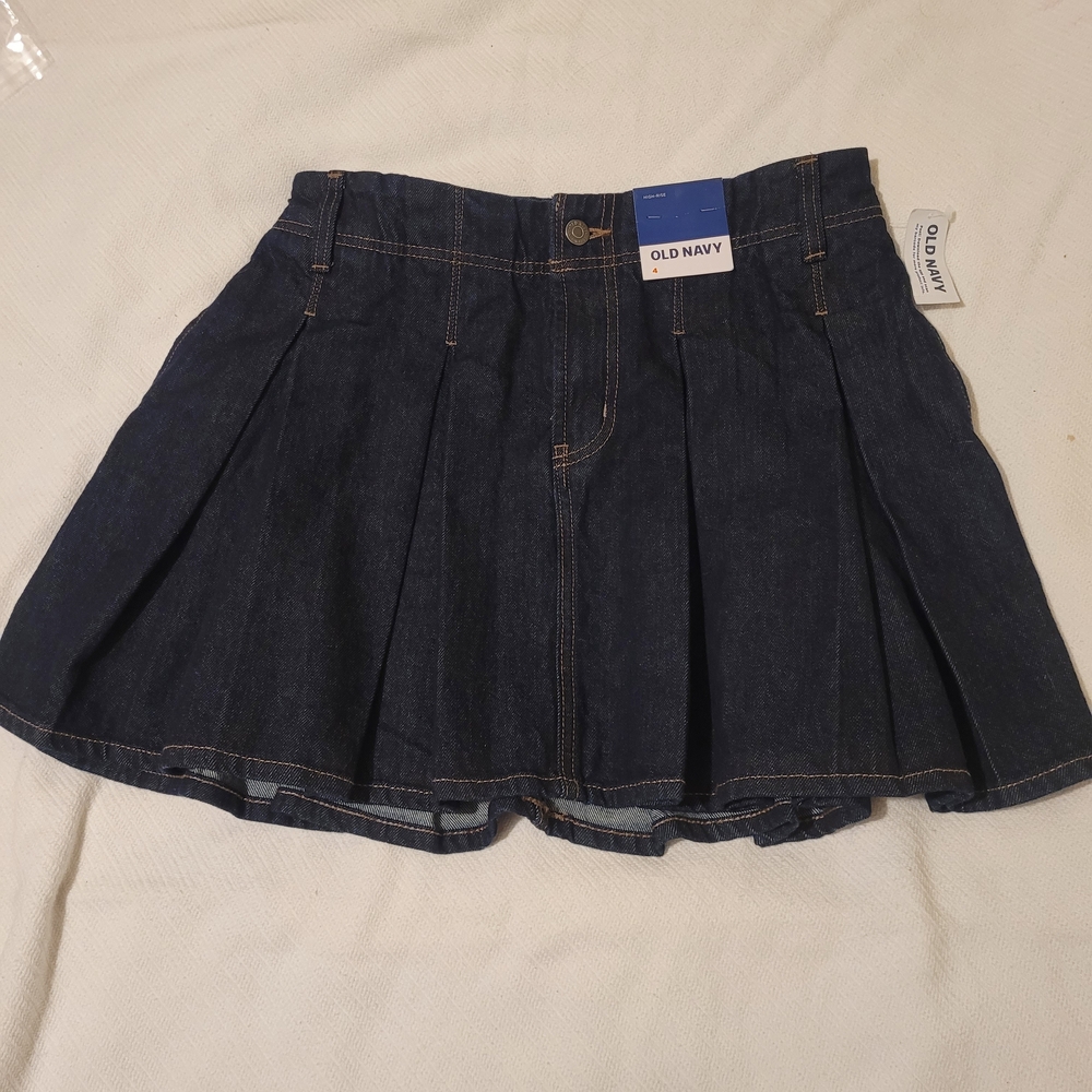 Old Navy Women's Dark Blue Denim Pleated Skirt